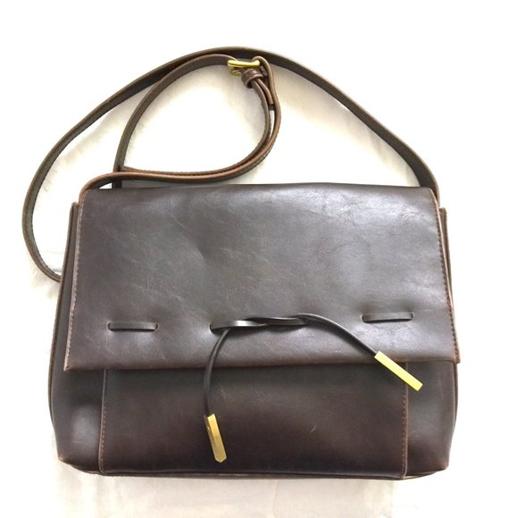 villager Bags Liz Claiborne Villager Crossbody Bag Poshmark